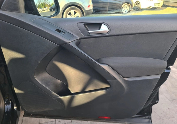 Volkswagen Tiguan cena 39499 przebieg: 133568, rok produkcji 2012 z Wrocław małe 497